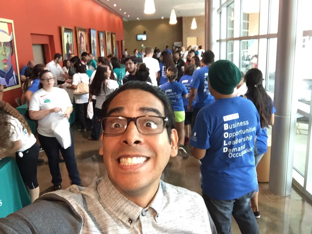 GabeSalazar's tweet photo. About to share my heart @paloaltocollege #nsc #inspire #motivation http://t.co/wn6YwZRUQH