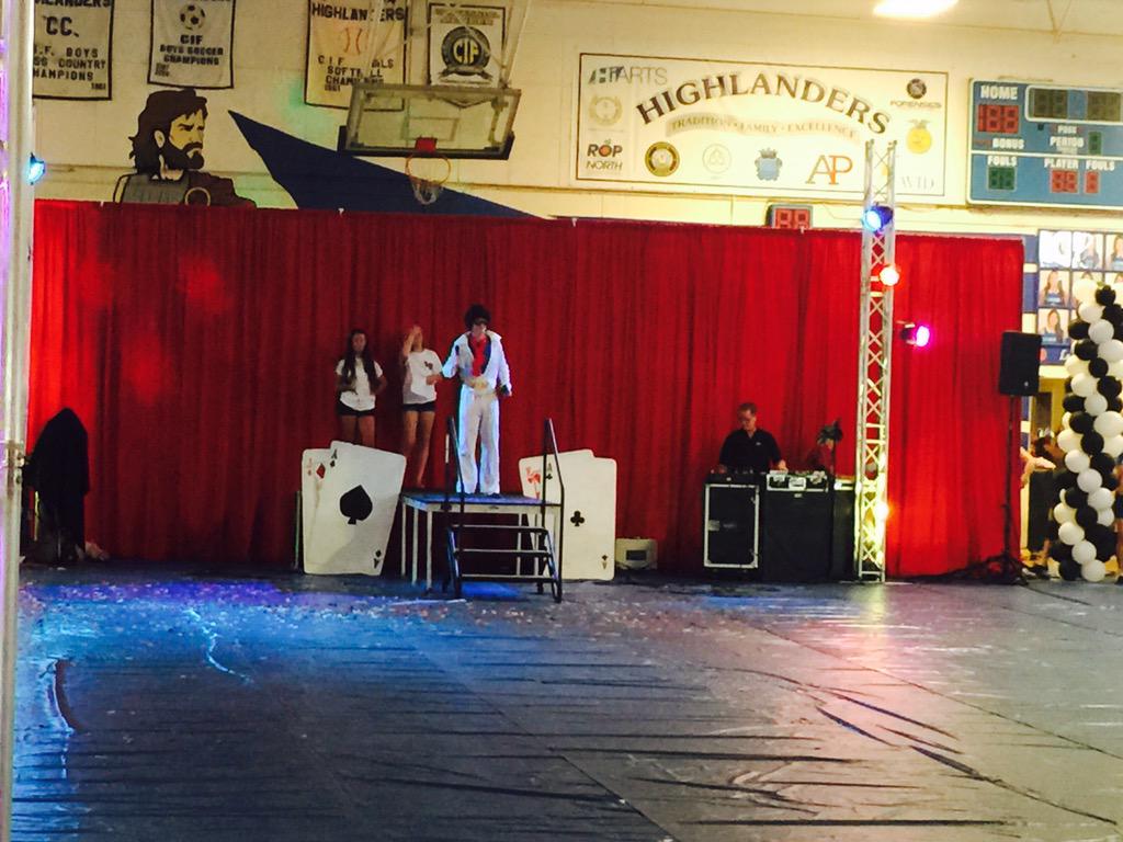 LaHabraHS's tweet image. Elvis is in the house! @LAHABRA_ASB #firstassembly