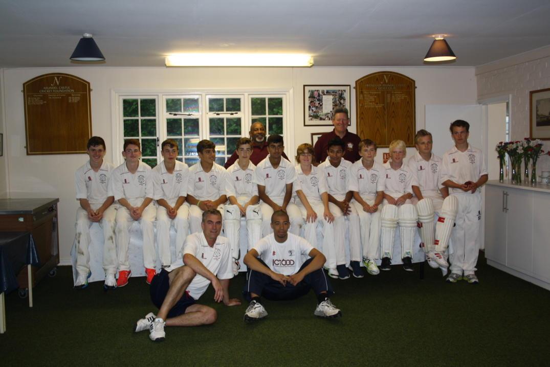 rocketron100's tweet image. Just one more shot before we leave this most picturesque setting at Arundel Castle