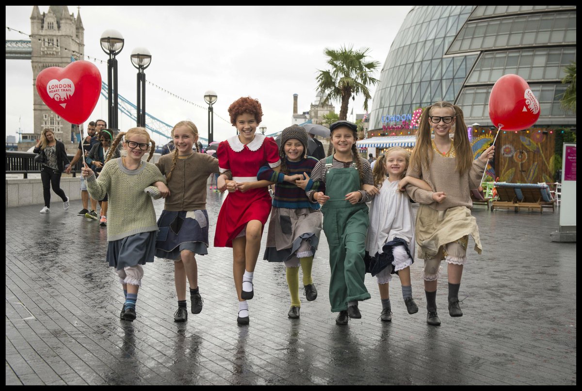 visitlondon's tweet photo. No plans for Tomorrow? The #LondonHeartTrail gets the approval of @anniejunioruk! Get involved http://t.co/ODpn4JslEQ http://t.co/N0hhPK5NqS