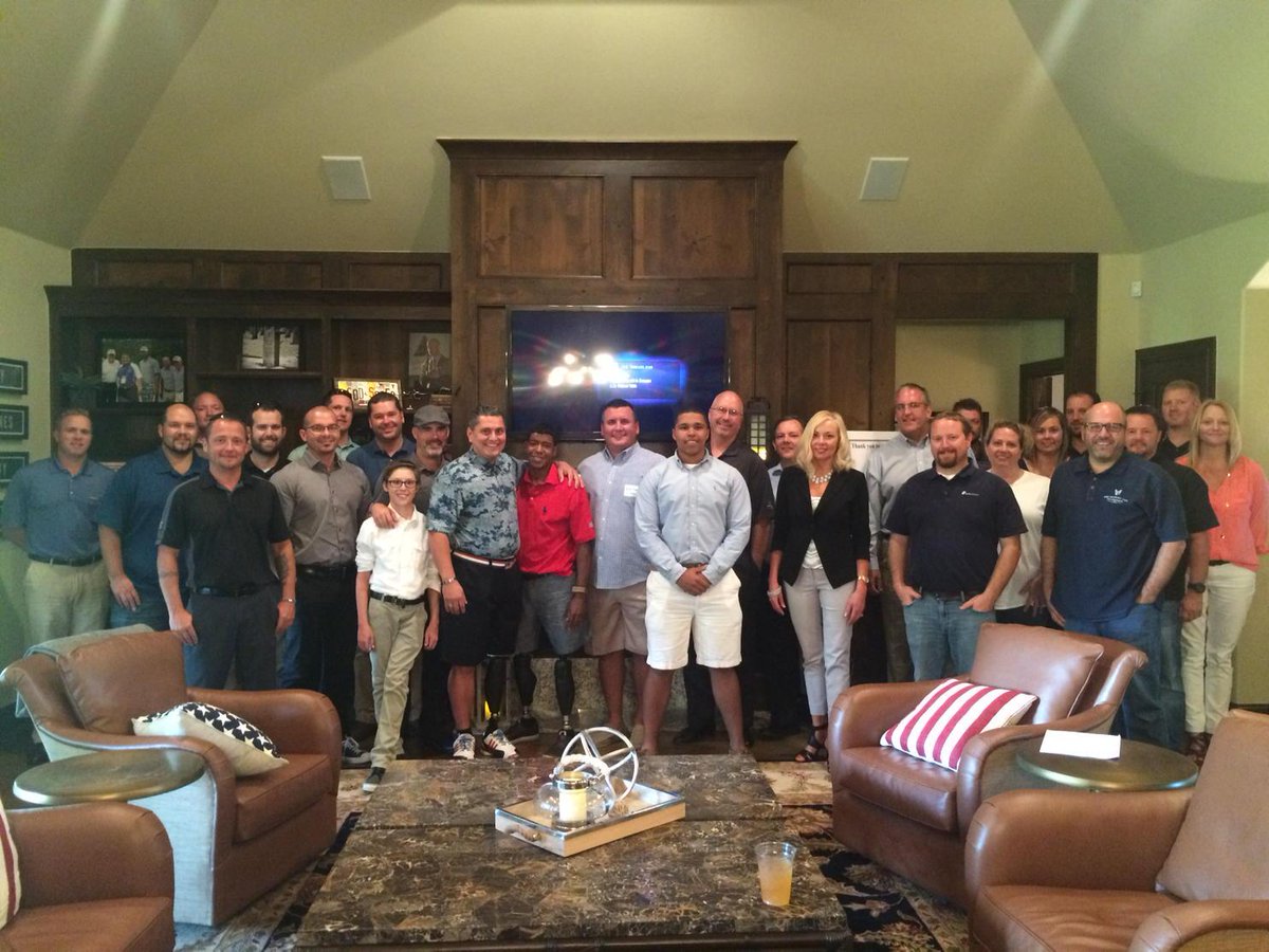 BriantTravis's tweet photo. CLC of OK / Folds of Honor Fundraiser.  CLC of OK raised 10K!  #one_clc http://t.co/5mU2TmRPbP