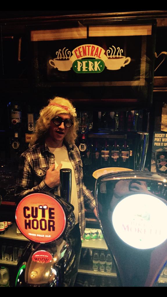 Our Murph gone full Gareth <a href="/DecadesFestCork/">Decades Festival</a> #90s #90sPowerParty #waynesworld #CuteHoor