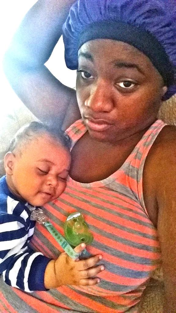 PinkkWinee's tweet photo. The Other Day With MY Baby #King 👶👑🙊💋 http://t.co/JDtfXotY8V