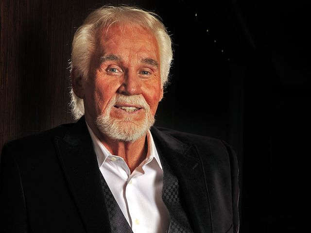 Happy birthday to the talented Kenny Rogers!!

I hope you have a great day surrounded by friends and family! 