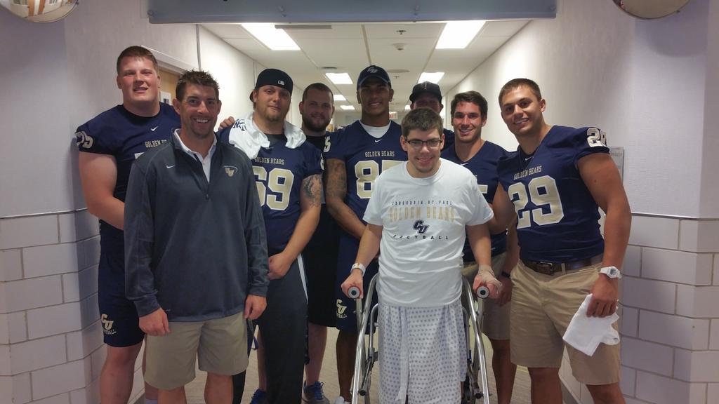 RyanWilliams_RJ's tweet image. Awesome day for @CUGoldenBearsFB giving back to Patients at Gillette Childrens Hospital #BEGOLDEN #CONTROLTODAY