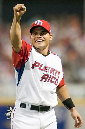 PuertoRicoPUR's tweet photo. Puerto Rico's @Pudge_Rodriguez Elected To Latino Baseball Hall Of Fame http://t.co/0YMKb8y6sK #OrgulloBoricua ⚾️🇵🇷👏 http://t.co/Lt8vNBVdHW