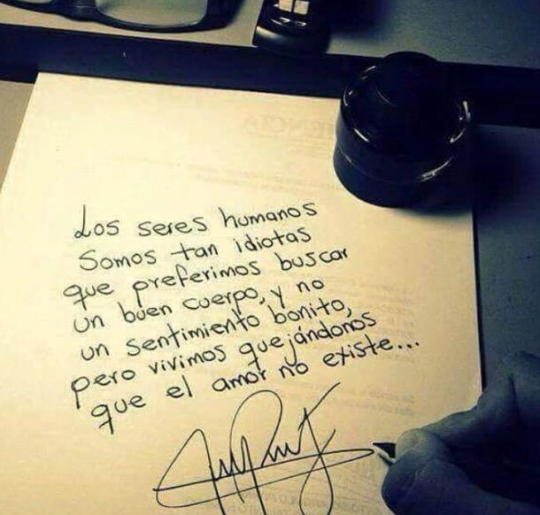 ineto77's tweet photo. El amor no existe... http://t.co/cIGA7J9hMk