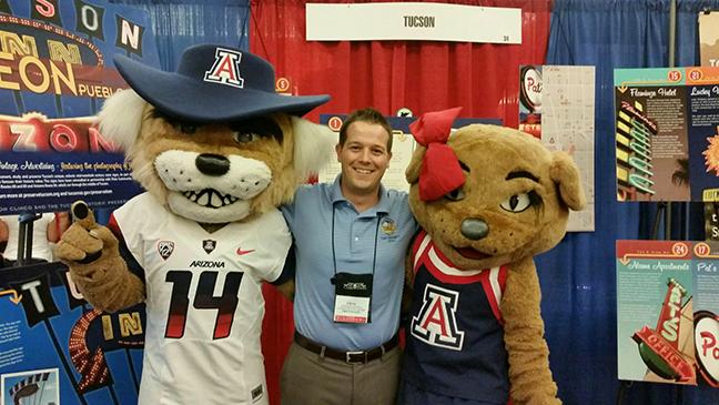 OroValleyAZGov's tweet photo. Assistant to the Town Manager Chris posing with @UofA's Wilbur and Wilma at yesterday's #LACT15 showcase! http://t.co/gRdgVwHyAH