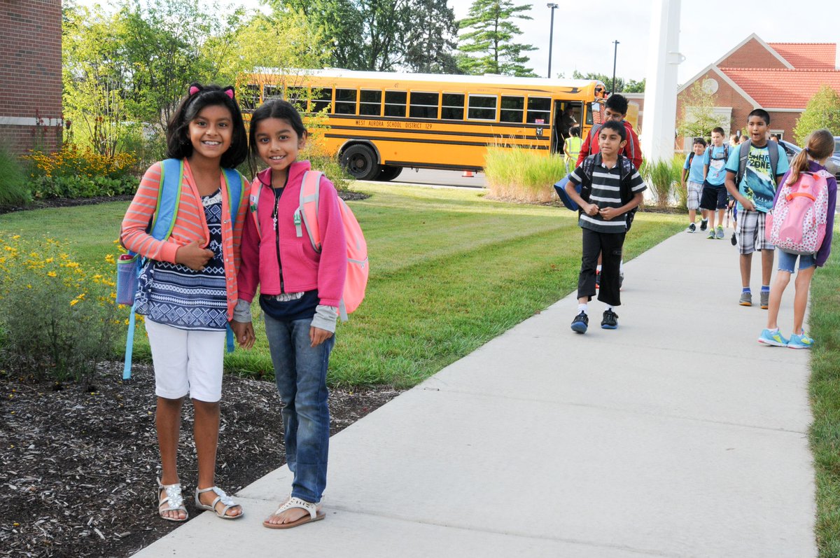 AuroraU's tweet photo. Classes started this week at the John C. Dunham STEM Partnership School at #aurorauniversity! #STEMatAU http://t.co/drnX2jQeTX