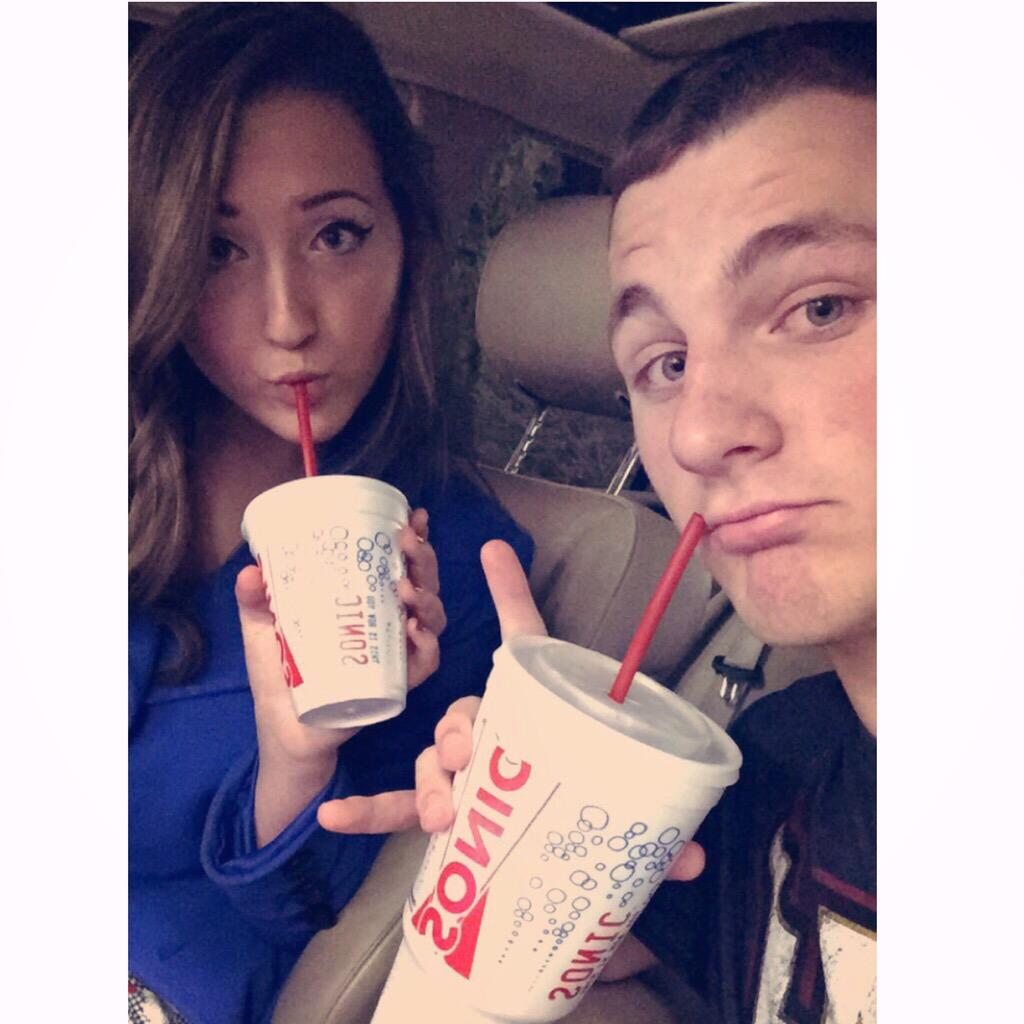  Happy birthday Courtney!! Hope it\s great, miss you  