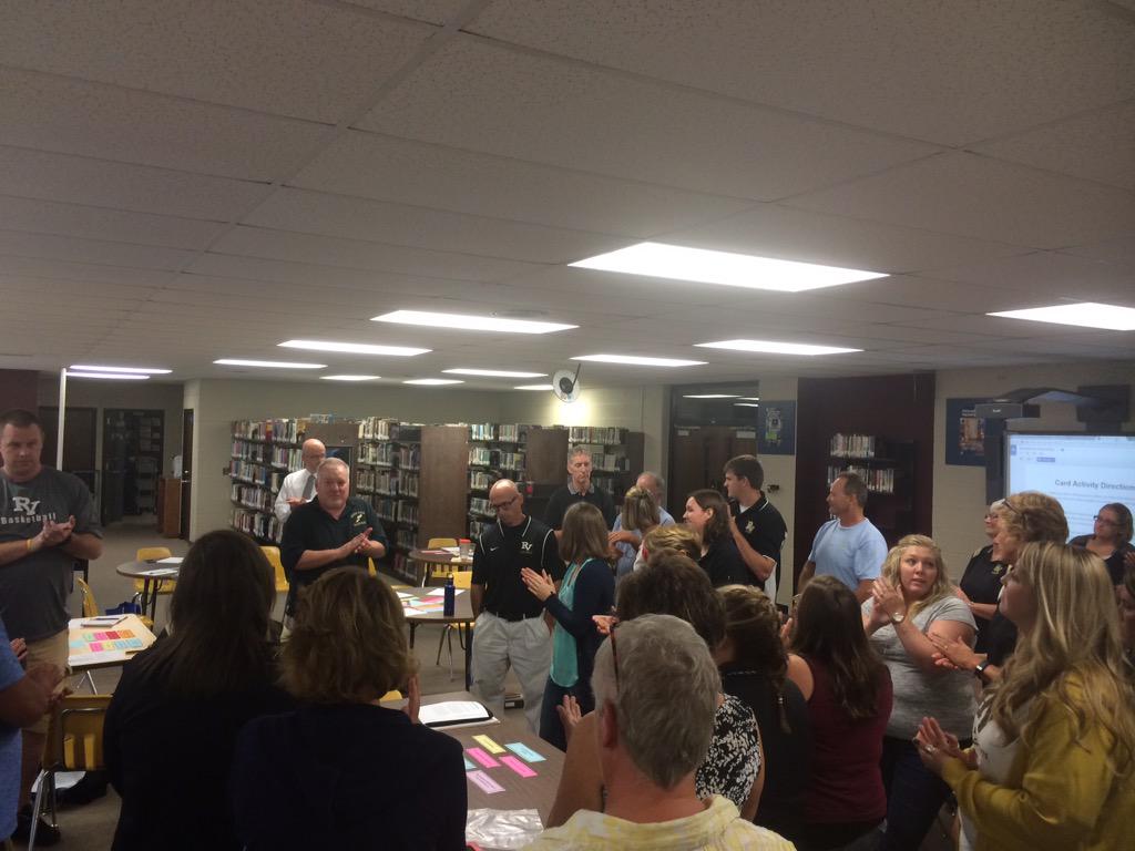 RVHSGoBears's tweet image. Great discussion &amp;amp; activities w @RVHSGoBears staff on the OIP processes and our perspectives. #goodprocess