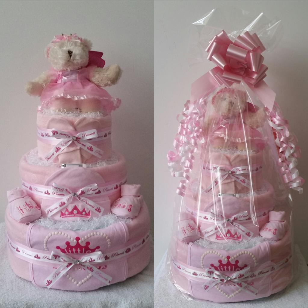 BabyNappyCake's tweet photo. Another of this weeks makes 💖💖💖 3 Tier #princess #nappycake #nappycakes #hamper #babygift #BabyShower #newparent http://t.co/KY4nebq7kW