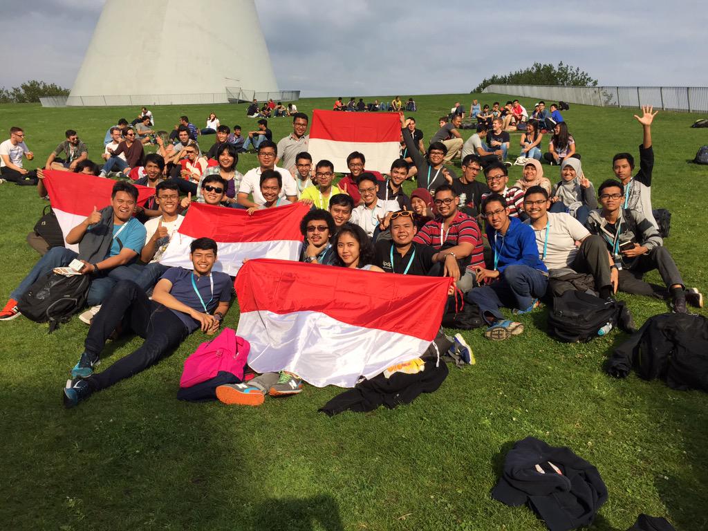 Gerryjulian's tweet photo. Indonesia!! @Delftulip @tudelft http://t.co/fdGUpalZcM