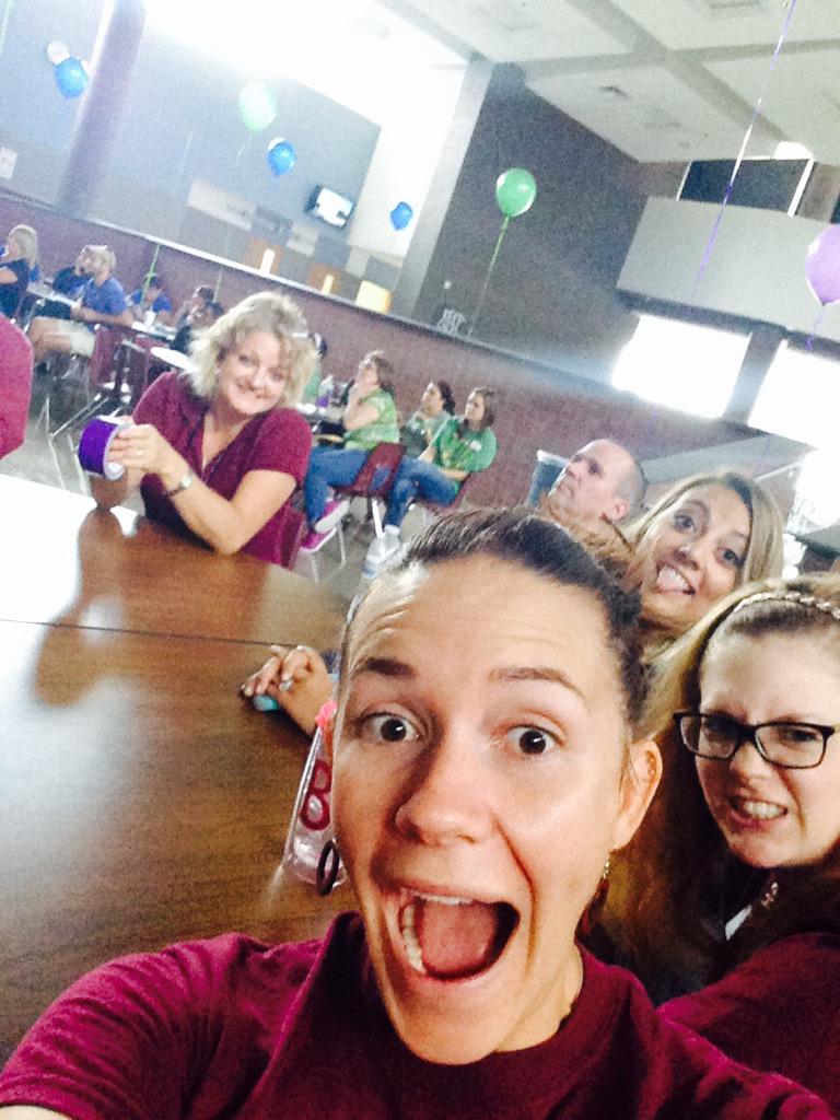 Mrs_KS_Britt's tweet photo. Socialpuff trying to get some last minute points... #hcreativity #harmonowl #spuff http://t.co/GlfRMrGgGa