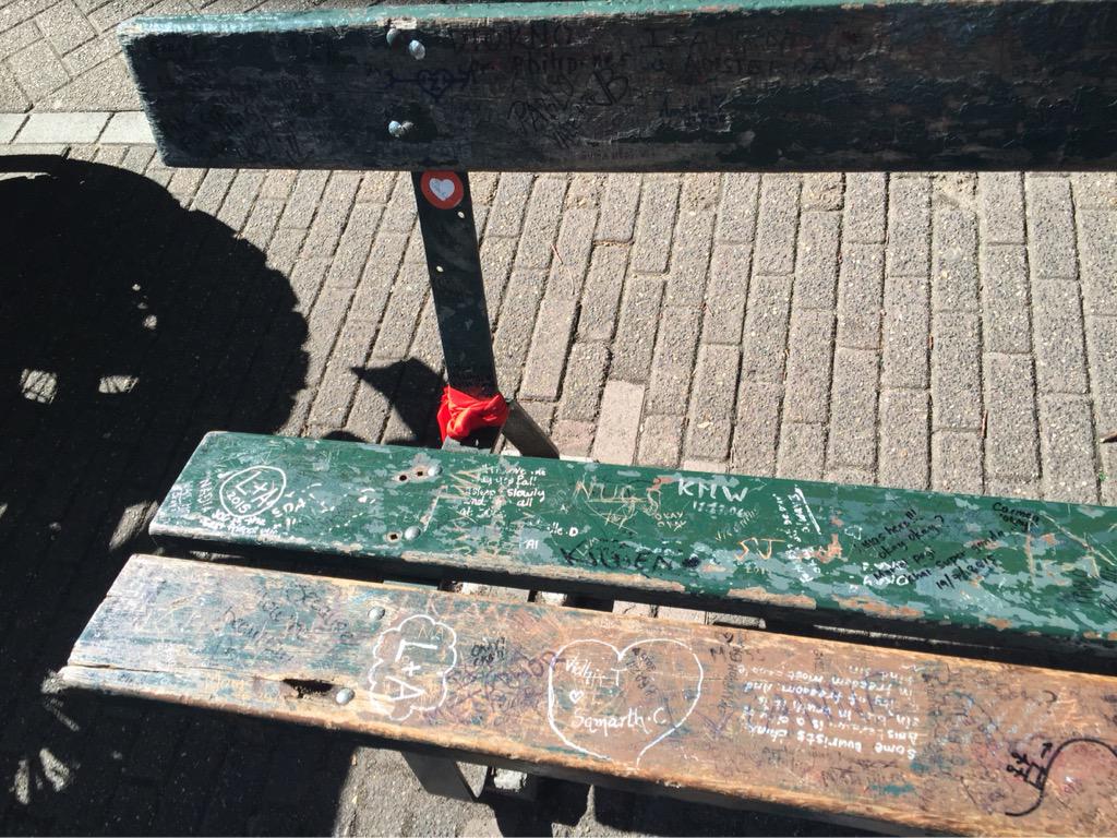 Threeblackjays's tweet photo. Found the #TFIOSBench in Amsterdam ๐ http://t.co/lSUMoLH7vj