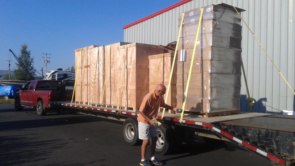 lakelandbrewing's tweet photo. Brewhouse has arrived safely in St.Paul
#craftbeer #beerisnear http://t.co/Qwfn1kzHwp