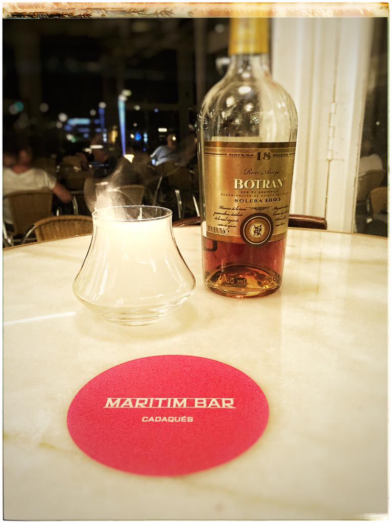 Maritim Bar tweet media