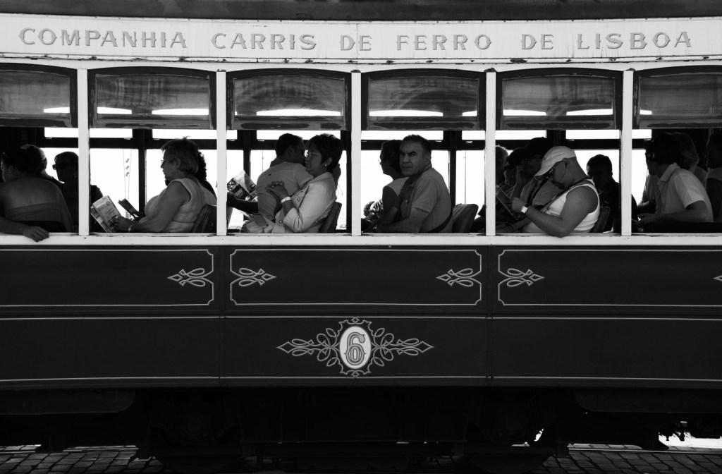 MonochromeMuse's tweet photo. Português: a tribute to Robert Frank http://t.co/GtrmjLn2Il http://t.co/PbtlXeJk0g
