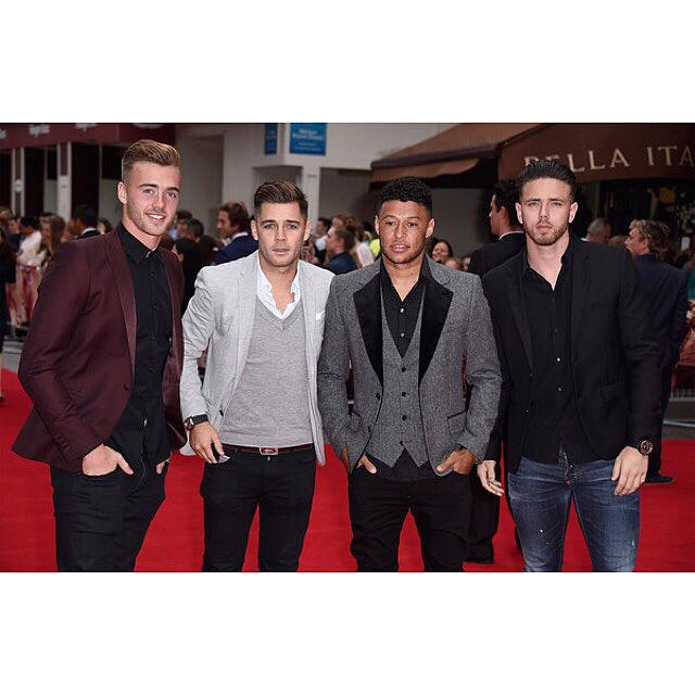 #BadEducation premier with the boys <a href="/CalumChambers95/">Calum Chambers</a> @Bradchurch13 <a href="/DanThorogood10/">Dan Thorogood</a> 🎥🎬