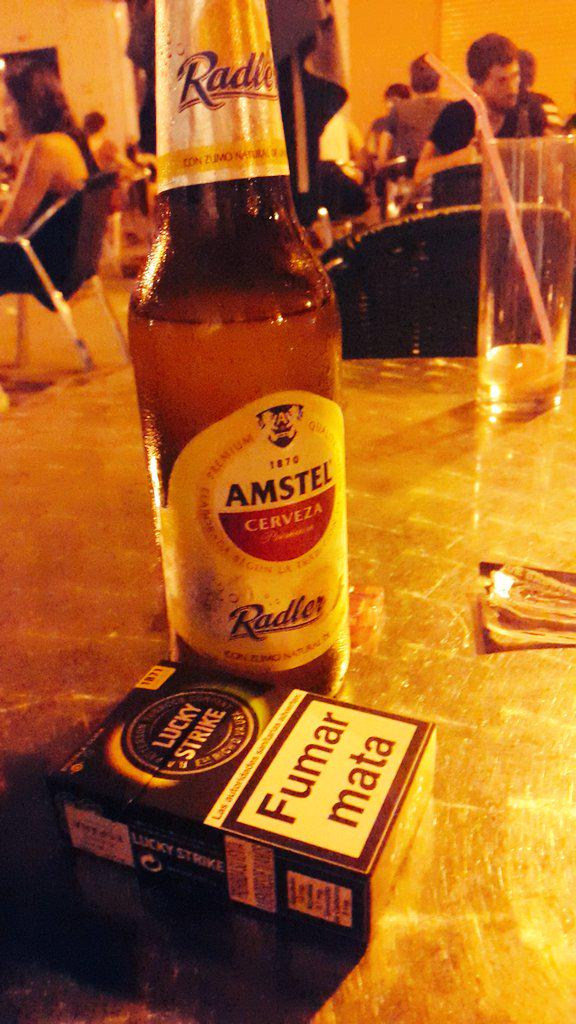 Samuniii's tweet image. Noches de muralleo