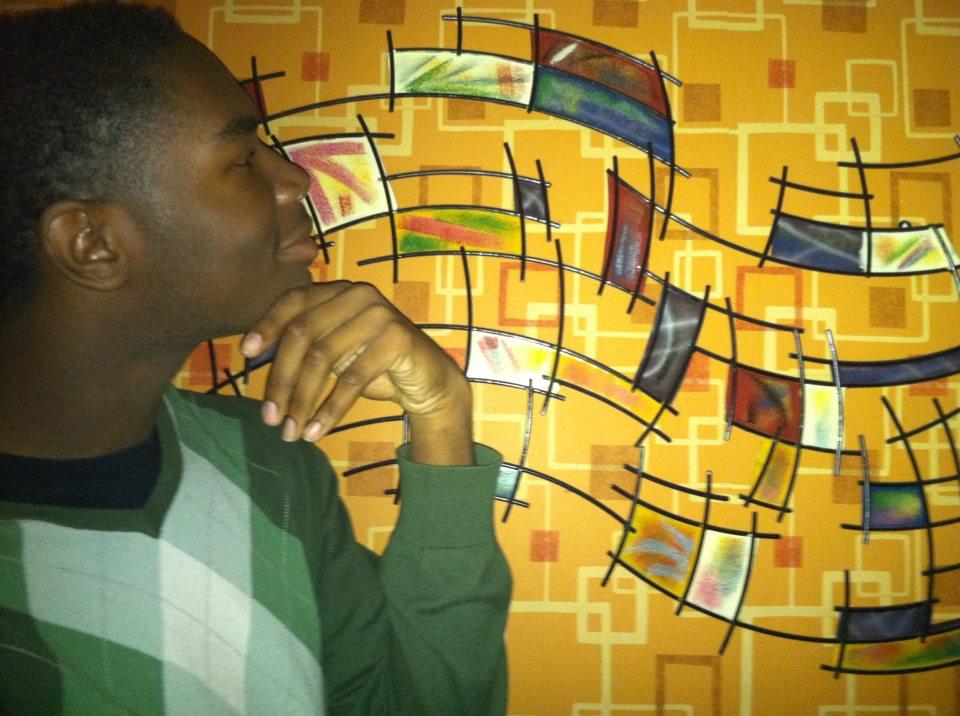 Corondik's tweet photo. @CRAZYDOGTNB is killin me with his commentary on this episode!!! LMFAO!
#TheSoulSinger #TROM #corondik http://t.co/TsZ1Rlz7oQ
