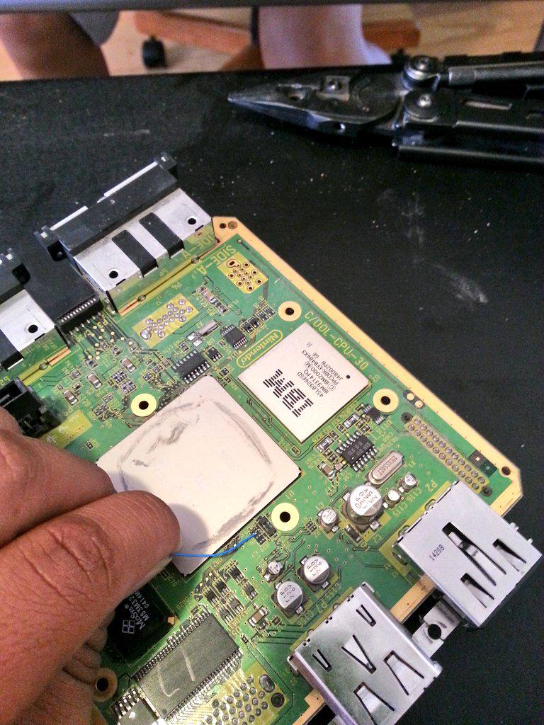 PokeCardAddict's tweet photo. This is the part I had to solder to, it was difficult AS FUCK! http://t.co/0SAmgKiHf7
