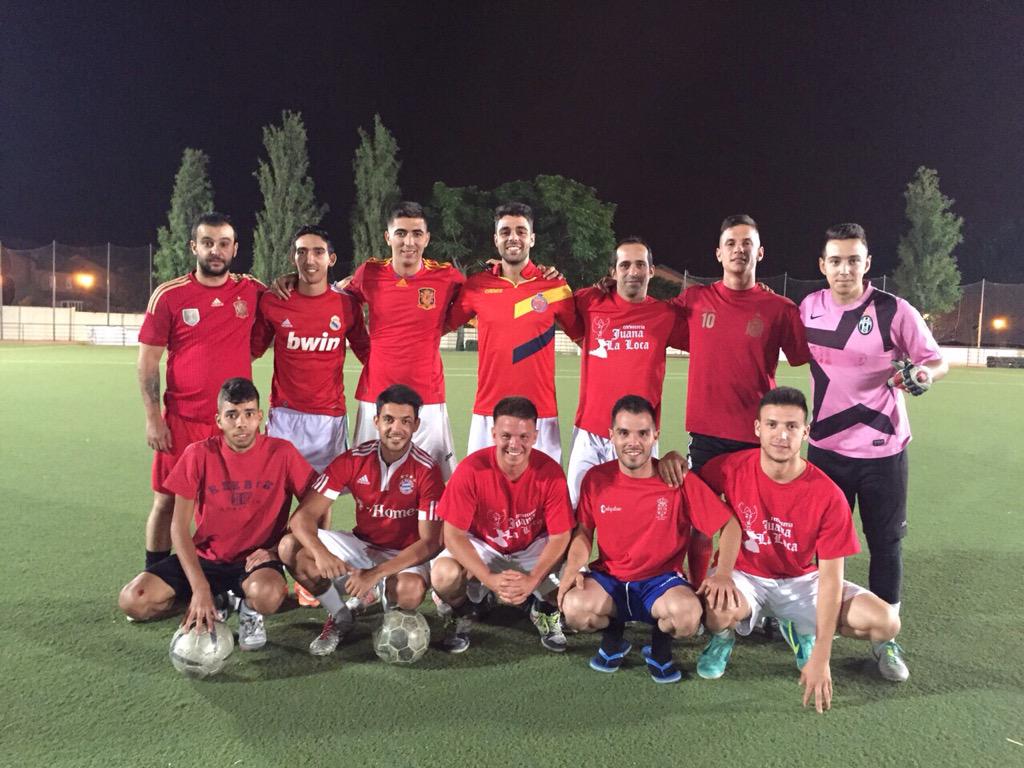AytoSerraValle's tweet photo. 2/3 Maratón de fútbol 7 ⚽️👌🏼👏🏼 http://t.co/NAUDUq3FJy