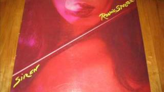 Ronnie Spector _ Happy Birthday Rock\n\Roll (60\s Medley) 