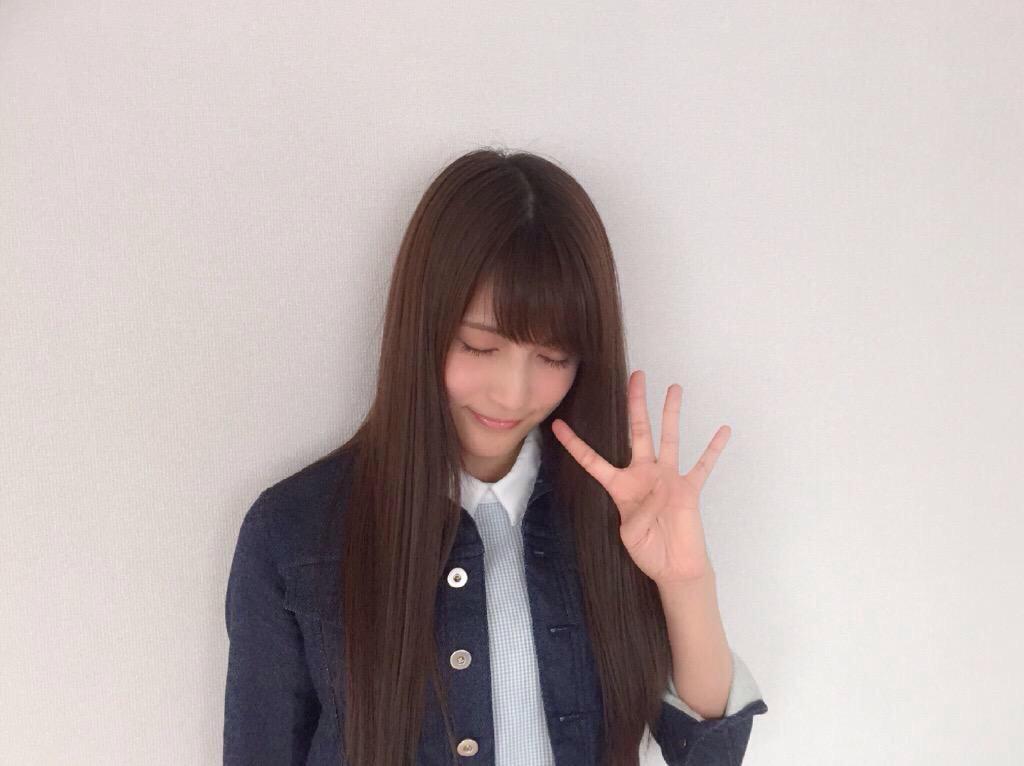 SLC48_x's tweet photo. ／

突然 ですが 私、入山杏奈は 今日をもって SLC48を 卒業させて頂きます。

短い間でしたが とっても 楽しかったです ☺️

これからは ファンとして SLC48を どんどん 応援していきたいと 思います、！

＼ http://t.co/rMCYkQPM5m