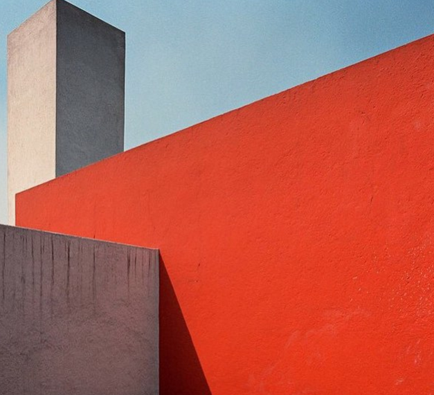 obododesign's tweet photo. We love the modern simplicity of Mexican architect Louis Barragàn #minimal  #architecture #obododesign http://t.co/wZcDI3oSTa