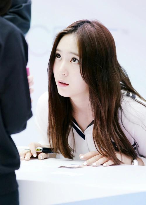soojungifs's tweet photo. http://t.co/8Ity24qtT3