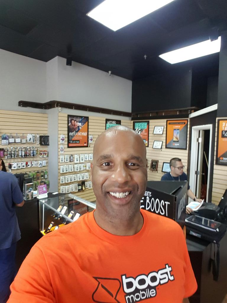 291_720's tweet photo. #BoostHasYouCovered http://t.co/EntXWTALHX