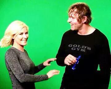 RRomanreigns's tweet photo. @reneeyoung216 Awwwww babe I'm here now I missing you too babe http://t.co/7P6PmI5JPF