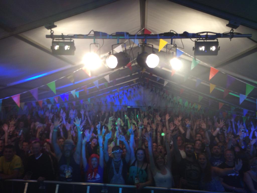 LazyHabitsUK's tweet image. From playin with @DJYodaUK then Habits @ForgottenFLDS  to recording @VaultsQuartet for @joshisatree #WeekendsMatter