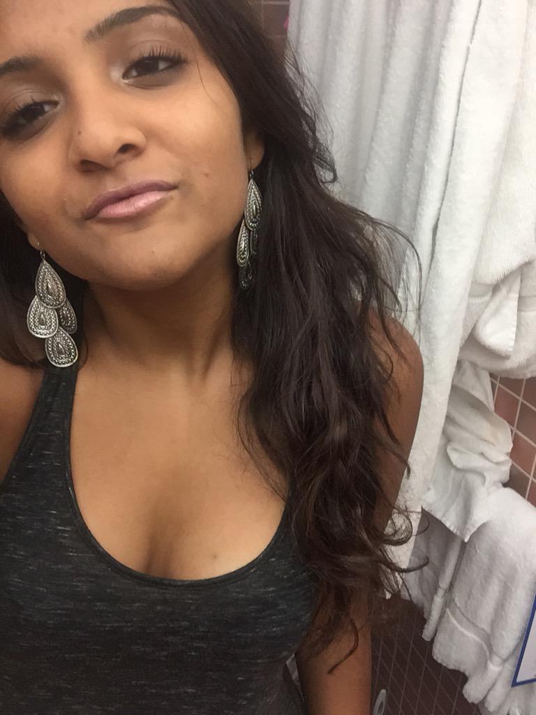 xoparina's tweet image. #SDKFamIsConfident fuck ya of course we are 😎