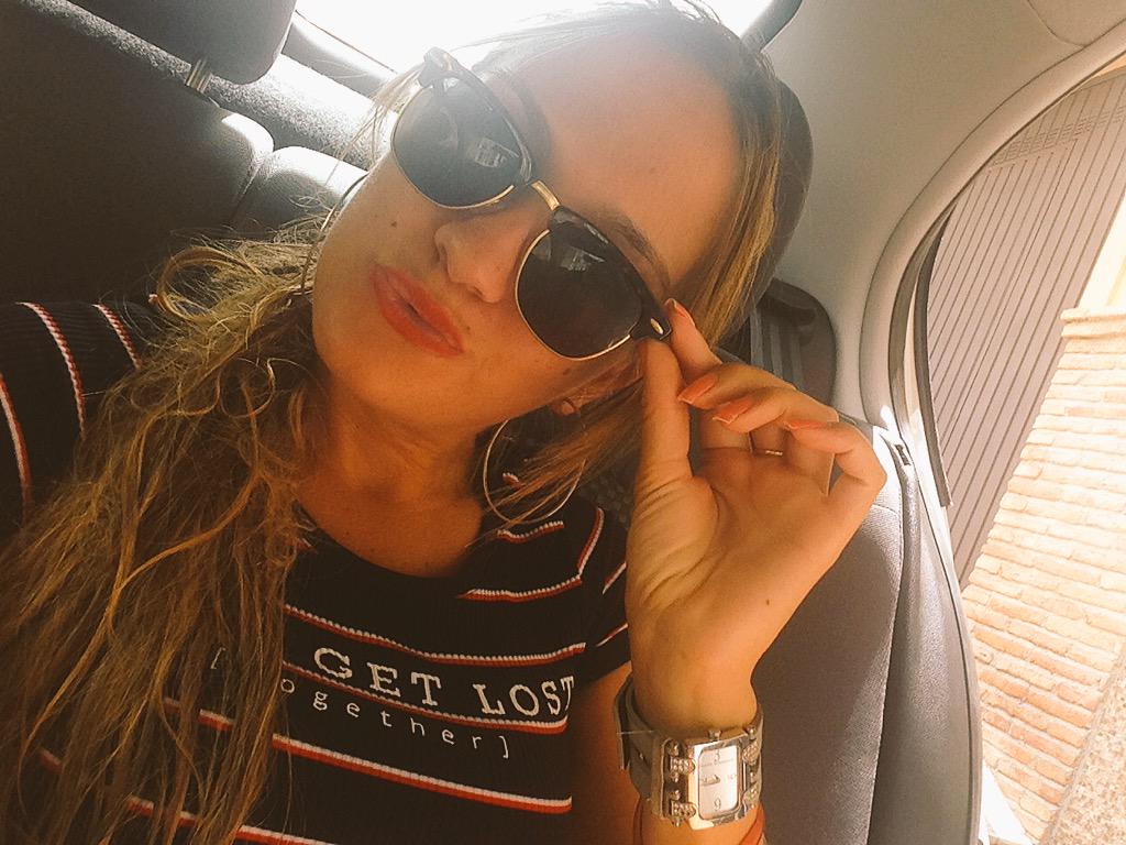 MarinaGV's tweet photo. Feria agosto! ✋🏻👄 http://t.co/TGU7euOrCA
