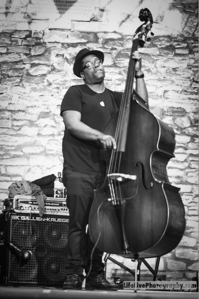 BryanAngelPhoto's tweet photo. The exciting @robertglasper Trio @BreconJazz #breconjazz2015 #jazz http://t.co/kCEeezkrYq