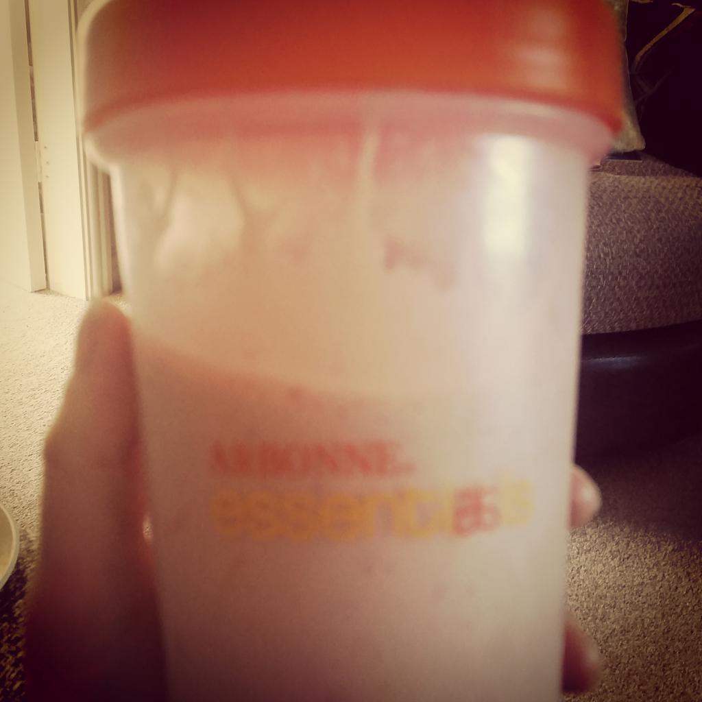 gem_gk's tweet photo. Workout done! Magic potion time! #T25 #plantpower #glutenfree #vegan #healthyforlife http://t.co/ukAZZha6bF