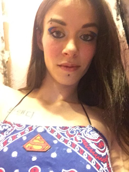 My #SuperMan outfit! Not tonight I wore this the other day http://t.co/hC2pbzflV6<a href="/tag/superman"class="tags">#SuperMan</a>