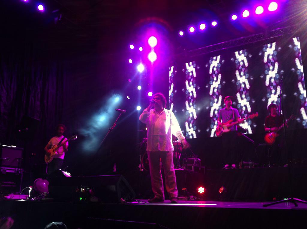 RonDaymon's tweet image. Cerrando el @concierjuventud  de Uruguay al El Cuarteto de Nos