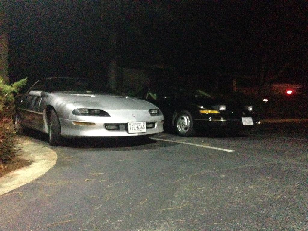 GMConnor_'s tweet photo. When ya homie on the pop-up game but y'all still mad USDM http://t.co/D1oAEdy3zK