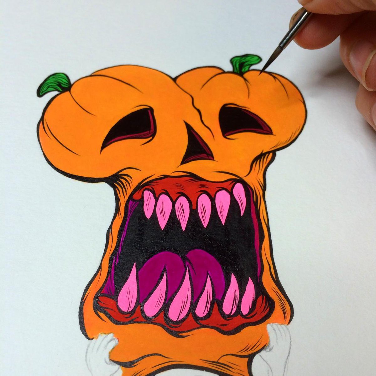 CAVITYCOLORS's tweet photo. Painting late night spooks. 🎃💀🎃 http://t.co/tiChffEUeS