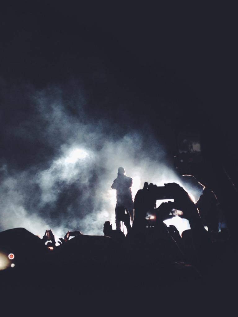 kristennn_dg's tweet photo. Reminiscing Kanye x The Weeknd #LIB2014 http://t.co/lxBNtAgB8y