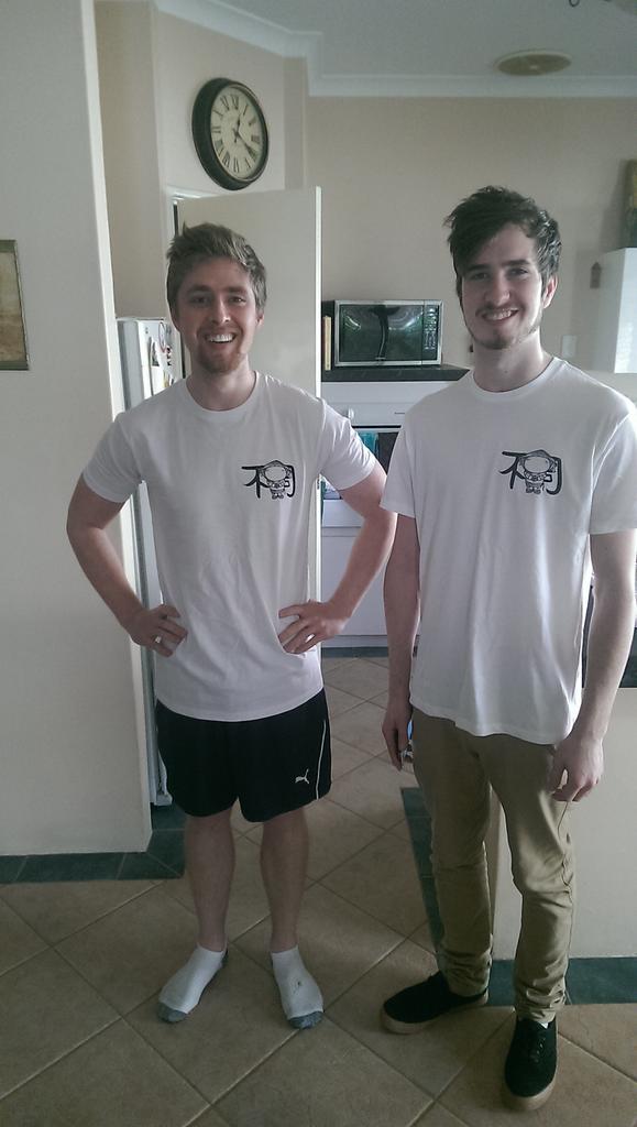 LStokesDesigns's tweet image. As promised, Photos! Demos are in so now we'll quality test them and should put in our first order soon!! #IWearLSD