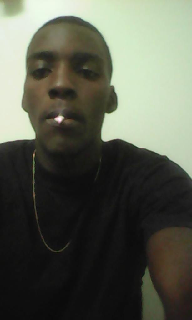 PyrowTMG's tweet photo. Roll Up http://t.co/w4ts0WqW6y