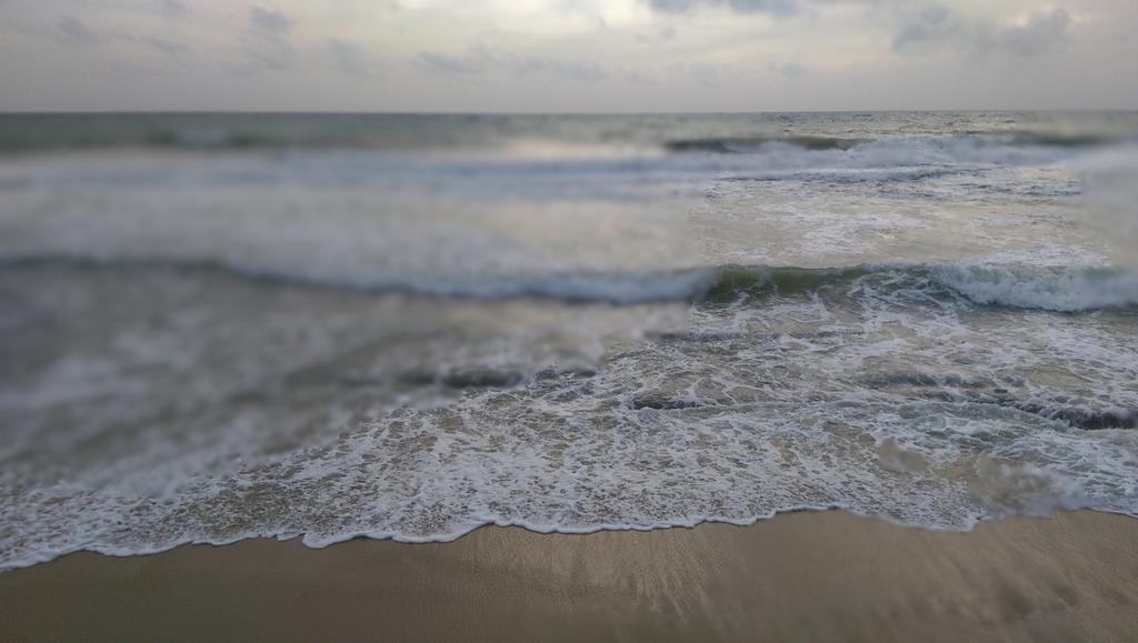 marisipalabot's tweet photo. #Ufocus make the shot little professional .. #lka htc 😎💪 http://t.co/wdhFyz7QDF https://t.co/rp33CqidPf