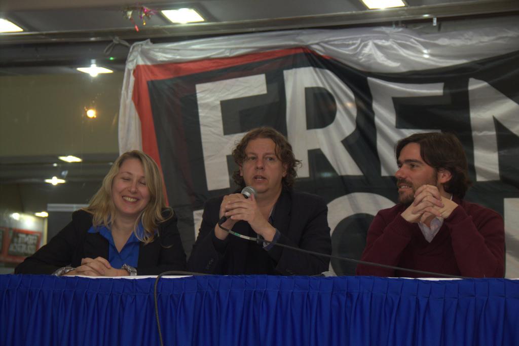 PTSPrensa's tweet photo. Excelente elección de Lista #RenovarYFortalecer el @Fte_Izquierda de @NicolasdelCano @myriambregman y @chipicastillo http://t.co/n3f1ZKYI1A
