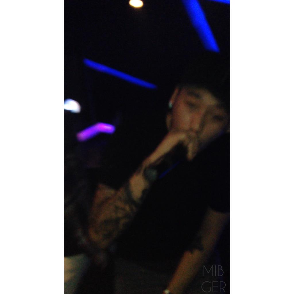 MIB_Nation's tweet photo. "@MIB_GER: Cream' new tattoo on his right arm!! @realyoungcream 
(thankiu @ChinaKangNamBar) 
http://t.co/yPOOR26jNE… http://t.co/An2dX1pSAK"