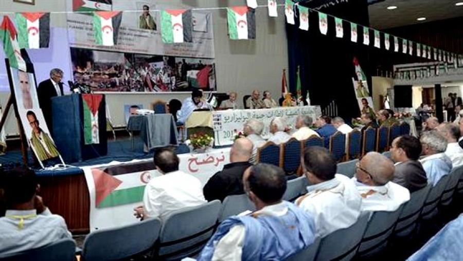 Extremasahara's tweet photo. Universidad de Verano de Boumerdes. La ONU y la resolución 1514

http://t.co/S49UbZ07Qi http://t.co/5ZHT2f1TkE