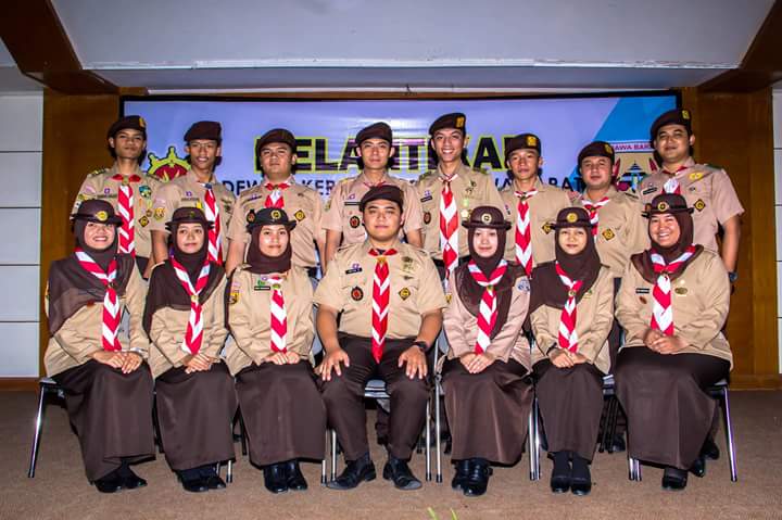 Tim @dkd_Jabar maba 2015-2020 dgn Ketua Irfan Paturrohman dari Kwarcab@Pramuka_Ciamis. @dedeyusuf_1 @pramuka_jabar